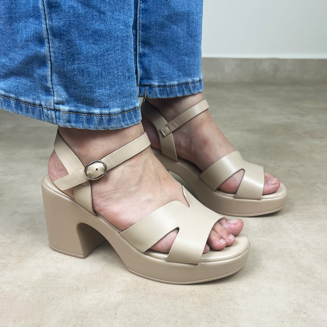 sandale talon motif H