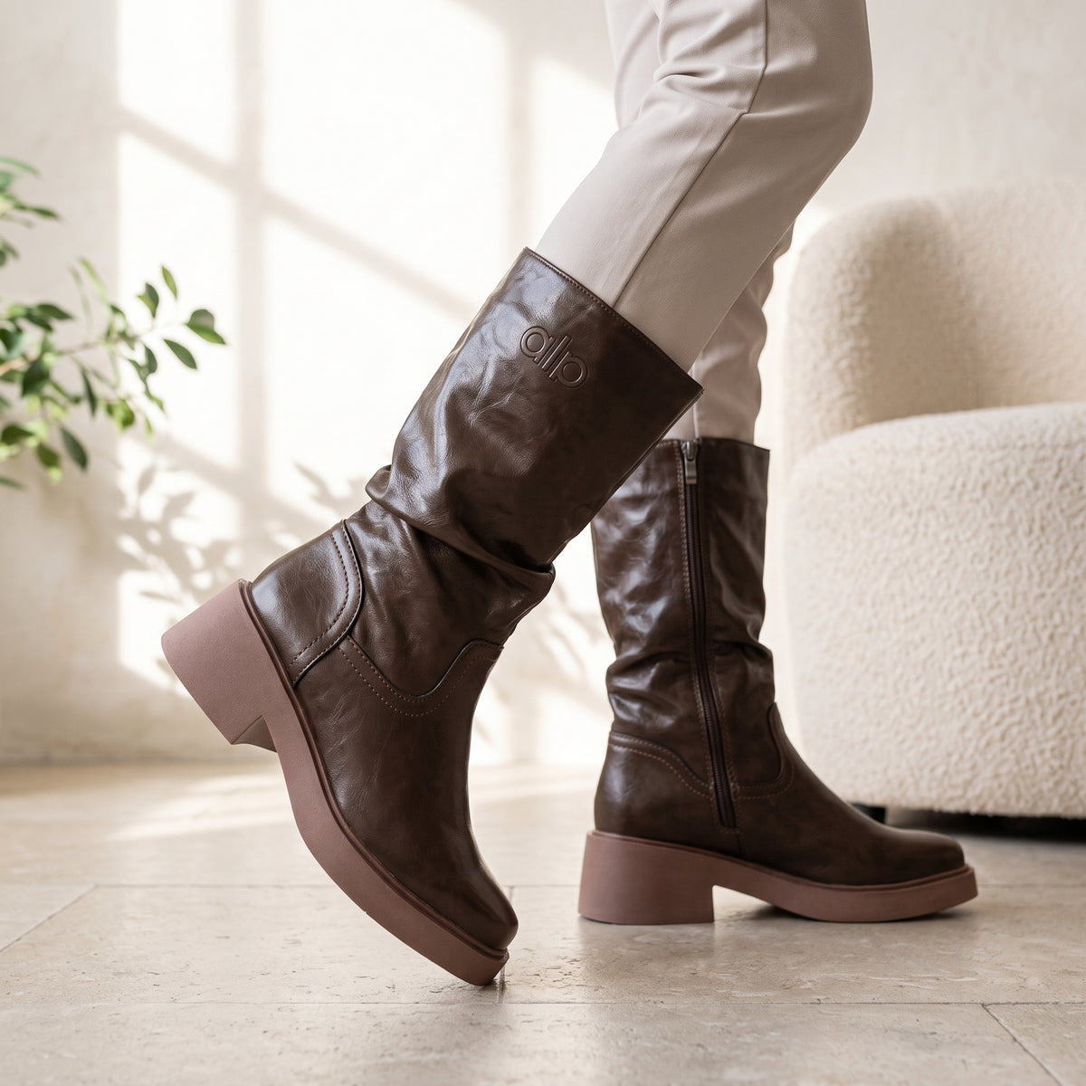 Demi cavaliere S 102